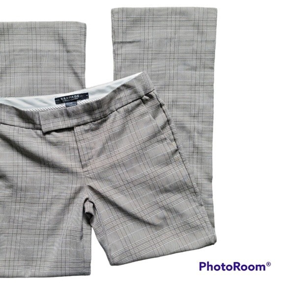 Rampage Tan Plaid Casual Pants - 1 - Picture 1 of 10